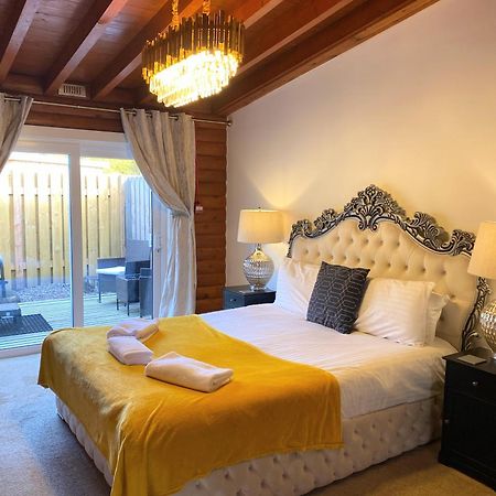 Villa Kaoglen-Spruce-Hot Tub-Forrest Setting-Pet Friendly Balnald Exterior foto